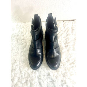 Cuplé black leather ankle boots multi-strap & buckle design women size 40/9.5